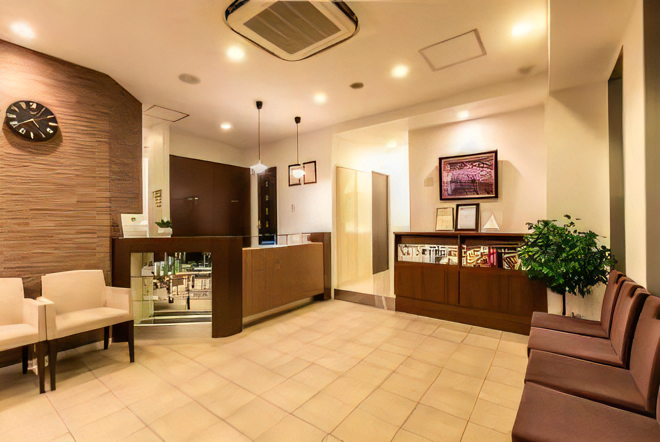 【小鶴新田駅徒歩5分】国内15名のファカルティー認定&ダイヤモンドプロバイダー 久保田 衛先生が率いるくぼた矯正歯科クリニック