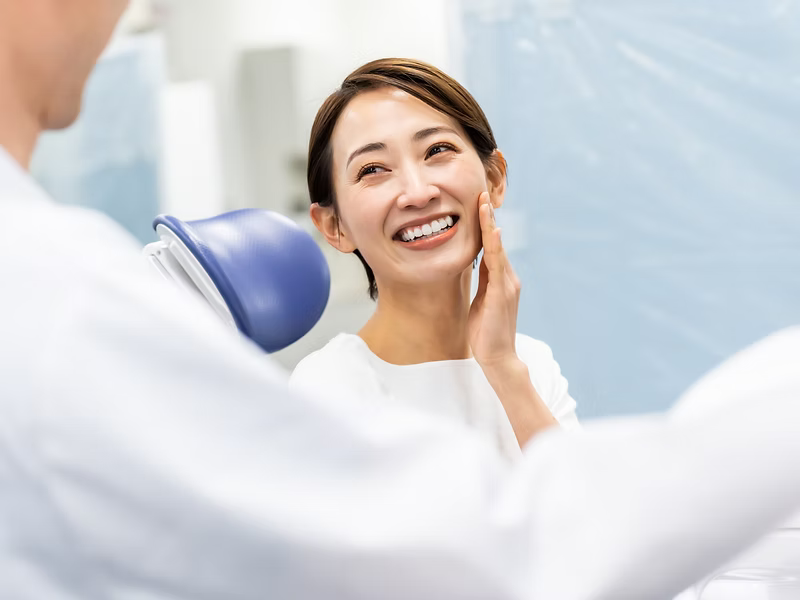 【馬場停留所 徒歩2分】定期検診や歯の健康相談を取り入れ、日常的な口腔管理を支えるアップル歯科クリニック