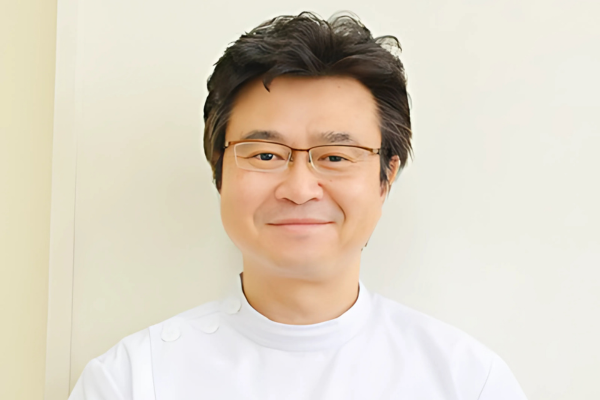 院長の村上雅一