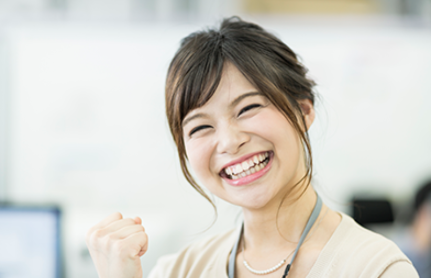 多彩な修復材料で天然歯に近い審美性と耐久性を実現