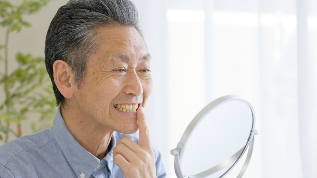 充分な時間をかけ現在の義歯に対する悩みをお聞きします