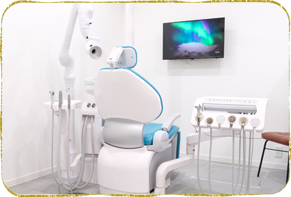 ①医院外観②診療室③待合室