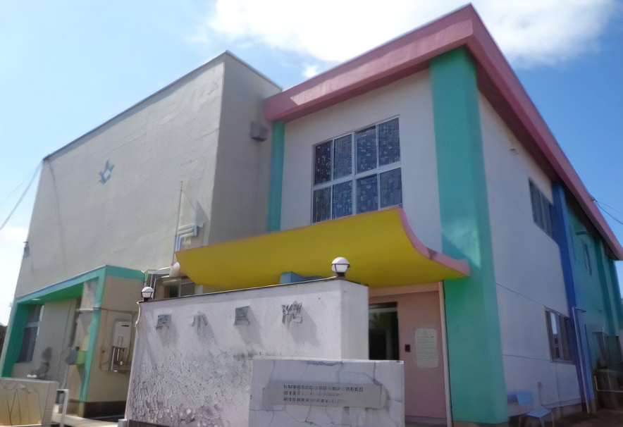 【網小医院バス停すぐ】離島の医療を支える地域密着型の網小医院歯科