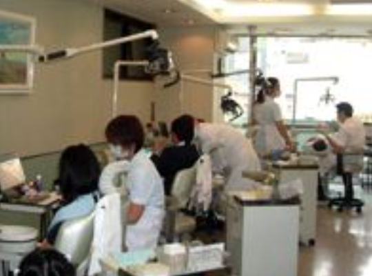 【土曜日診療対応】【急患随時受付】患者様一人ひとりの健康と笑顔を大切にし、信頼される歯科医院「金子歯科医院」