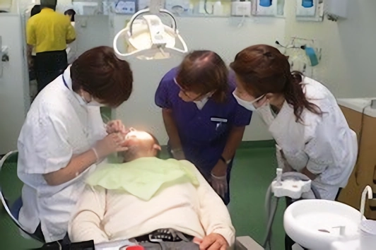 歯科医療で患者様の人生の質を向上させる