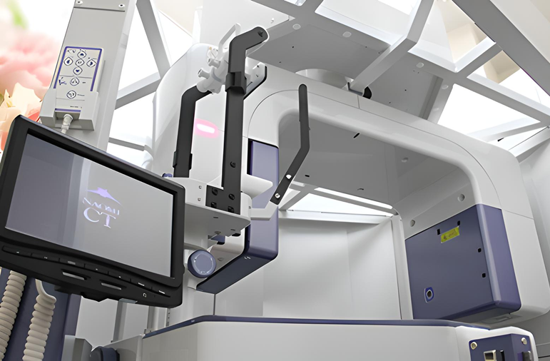 最新デジタルX線CTによる立体的診断で治療効果を最大化