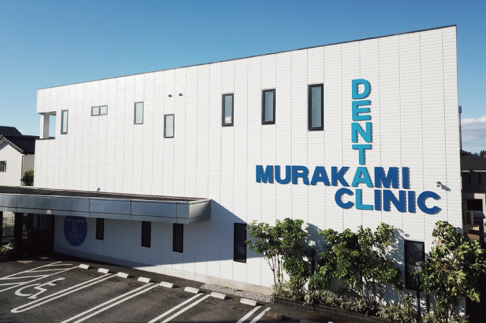 ①医院外観②受付③待合室