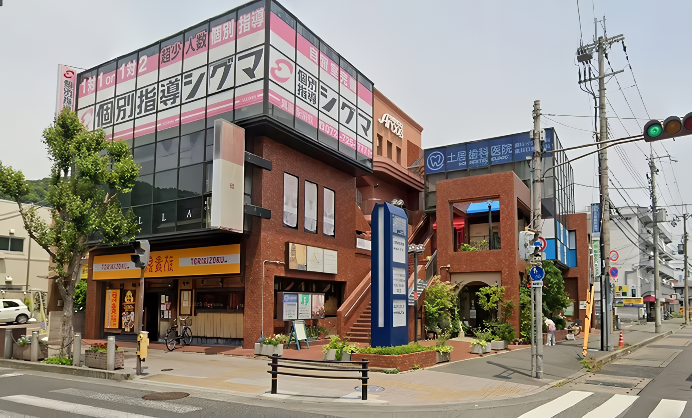 【箕面駅より徒歩4分】【日本口腔外科学会認定専門医 在籍】口腔外科領域のスペシャリスト・土居歯科医院