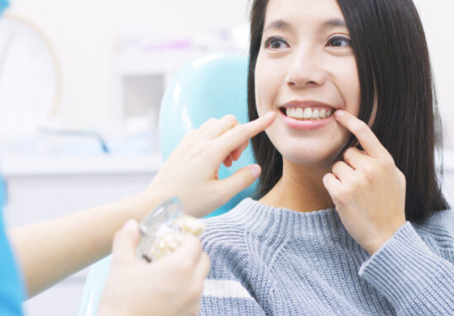 さまざまな素材のつめもの・かぶせ物をご用意しています