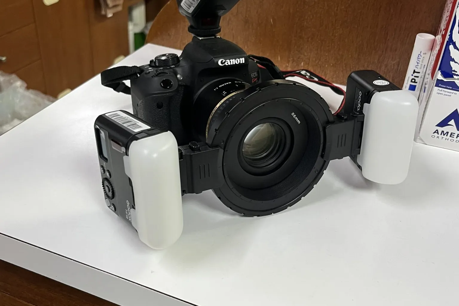 ①医院外観②院長③カメラ