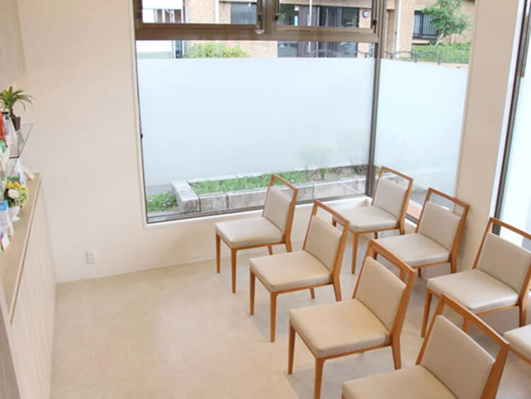 【八乙女駅 徒歩15分】精密な入れ歯治療と目立ちにくい矯正に対応するまつざき歯科医院