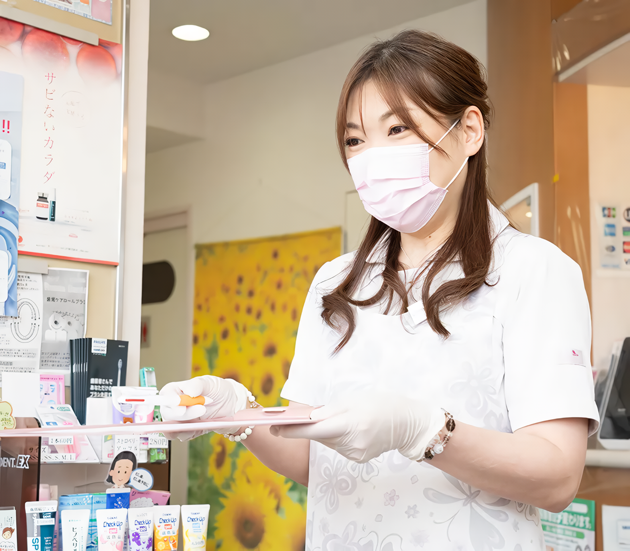 歯周病は歯が抜け落ちてしまうだけでなく、全身の病気にも関わる恐ろしい病気です