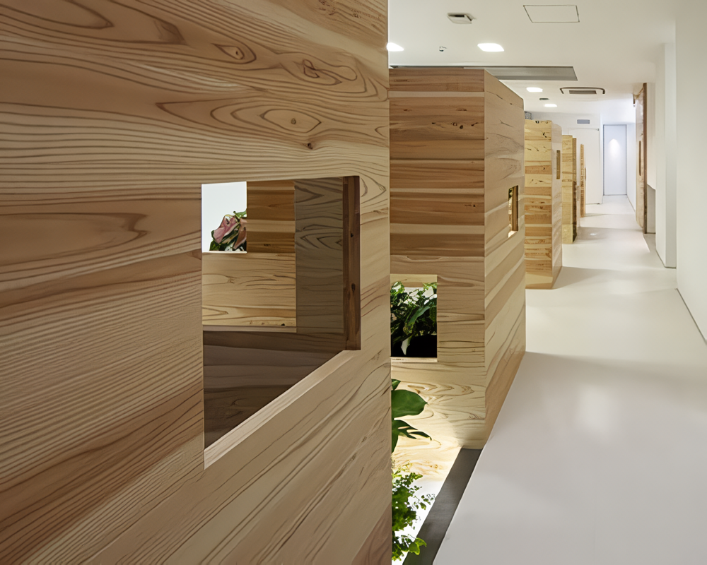 患者様のお口の状態やご要望を十分に考慮し、最適なセラミック素材や治療計画をご提案いたします