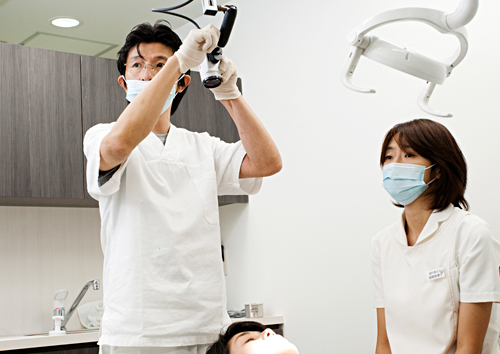 患者様との信頼関係を大切にし、長期的な口腔健康をサポートします