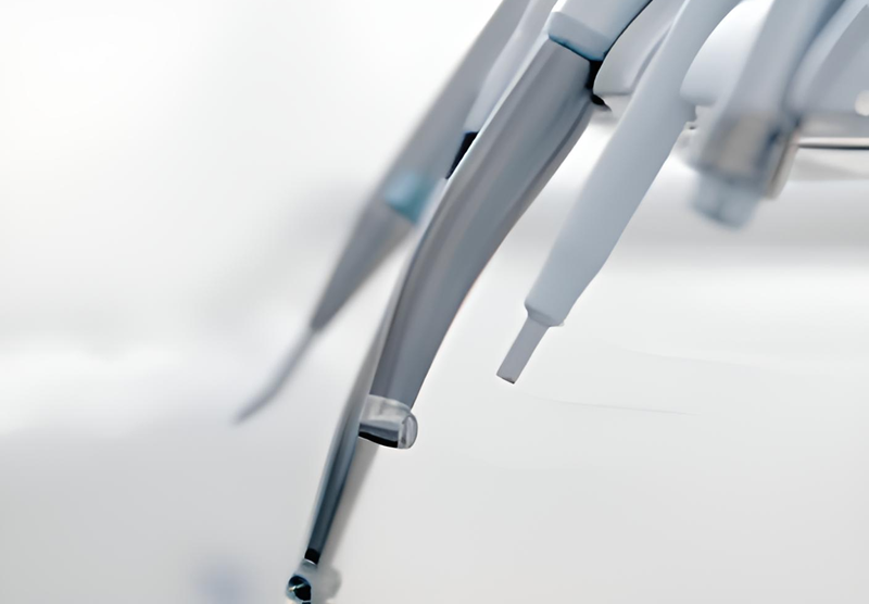 患者の心と体に寄り添う科学的根拠に基づいた予防重視の歯科医療