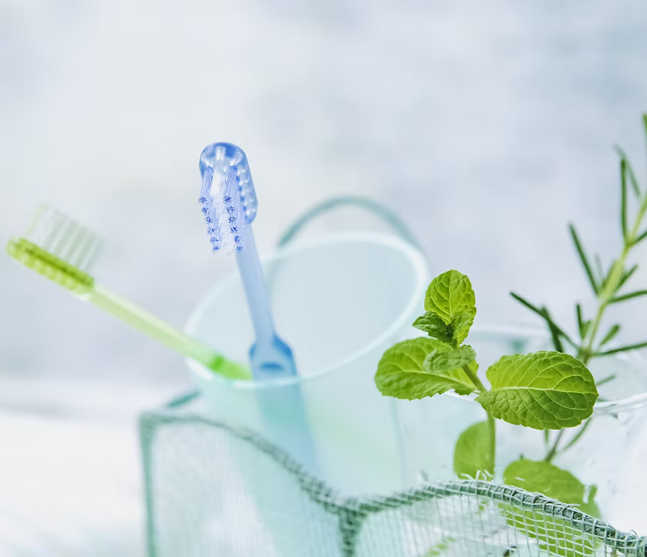 ①受付 ②診療室 ③イメージ画像