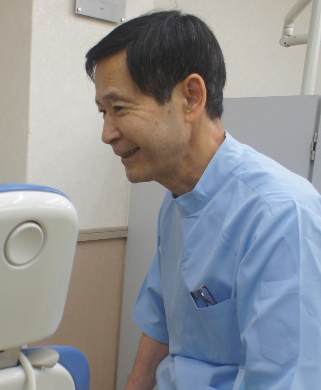 院長の川崎 泰蔵