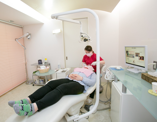 「ホスピタリティ＝おもてなし」の精神を大切にし、患者様一人ひとりに寄り添う診療を心がけています