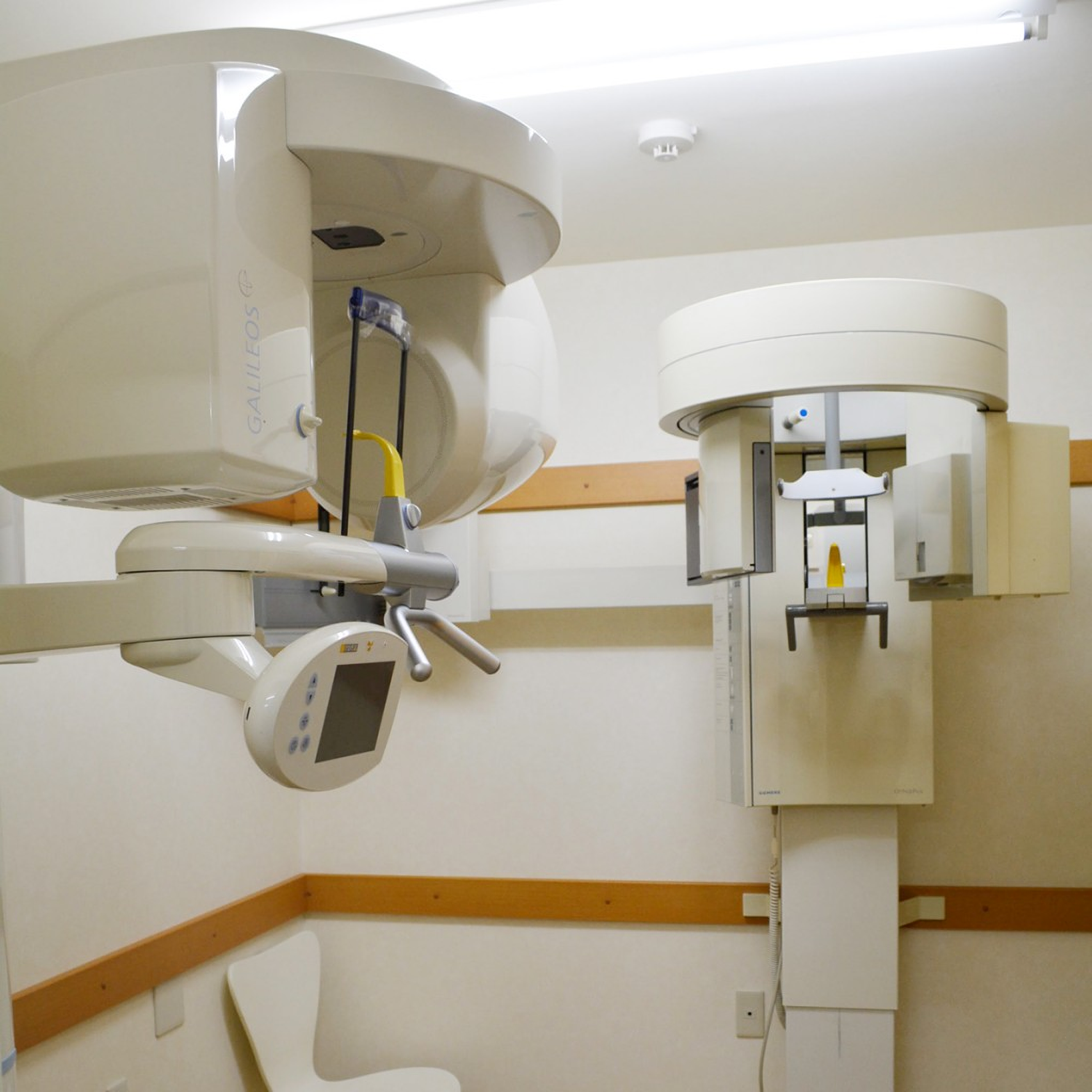 ①診察室②歯科用CT③カウンセリングルーム