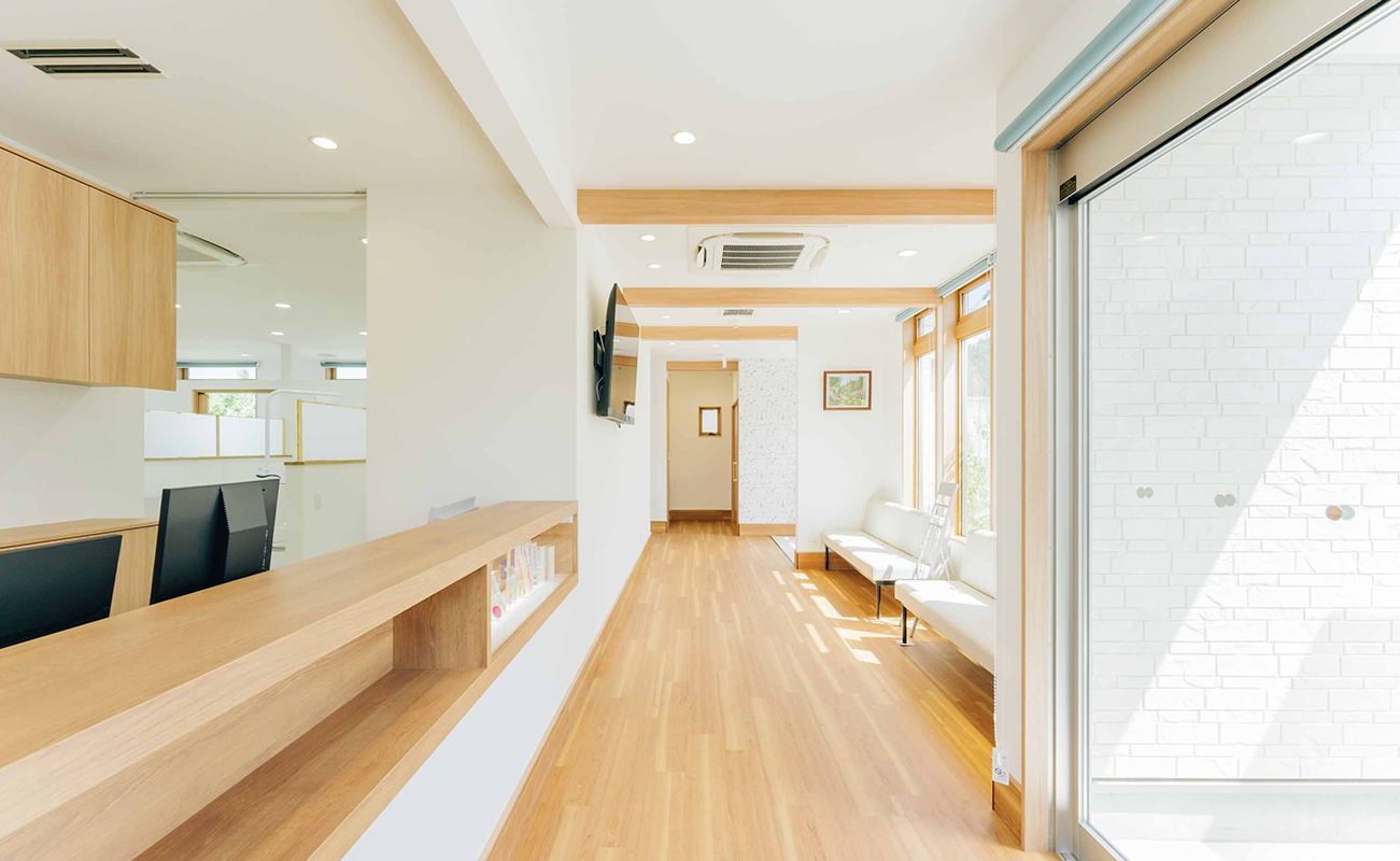 定期的な検診と専門的なクリーニングで、虫歯や歯周病を予防