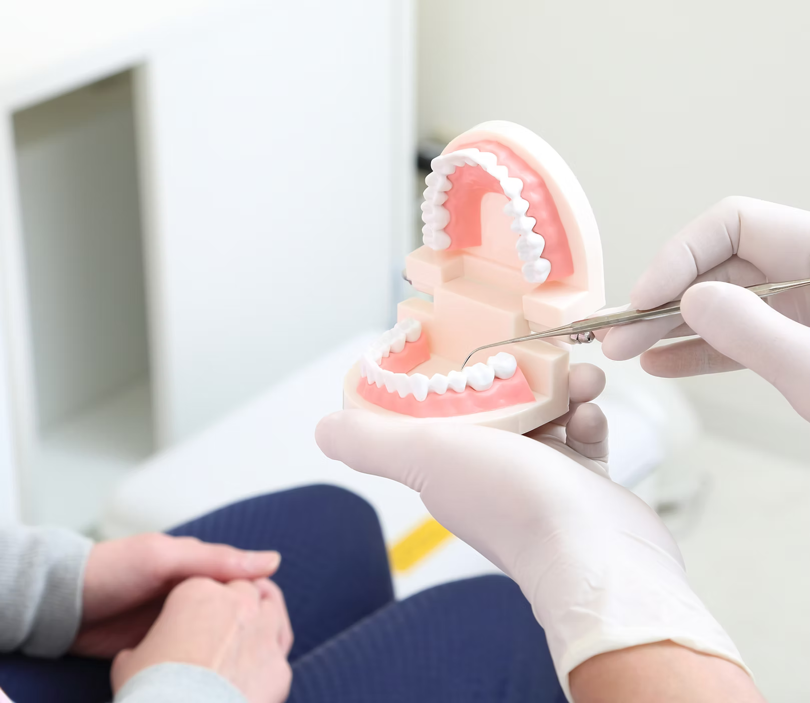 ①②診療風景 ③イメージ画像