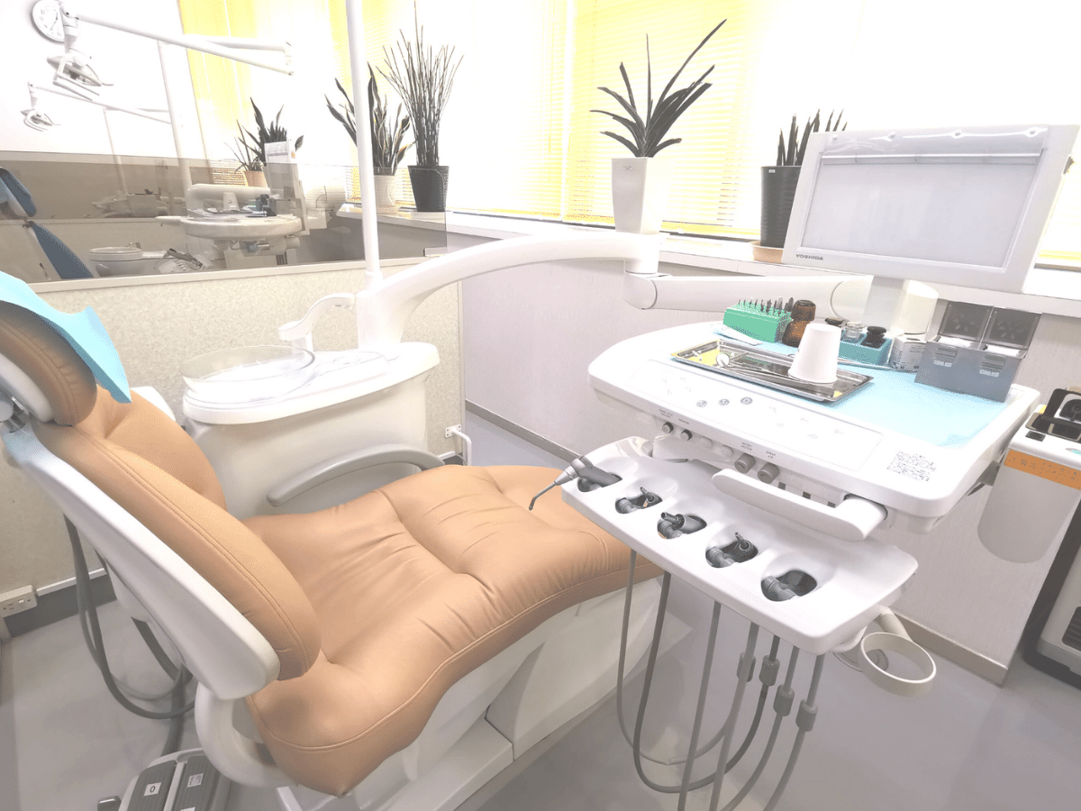 ①診療室②精密治療を提供③歯科用CT完備