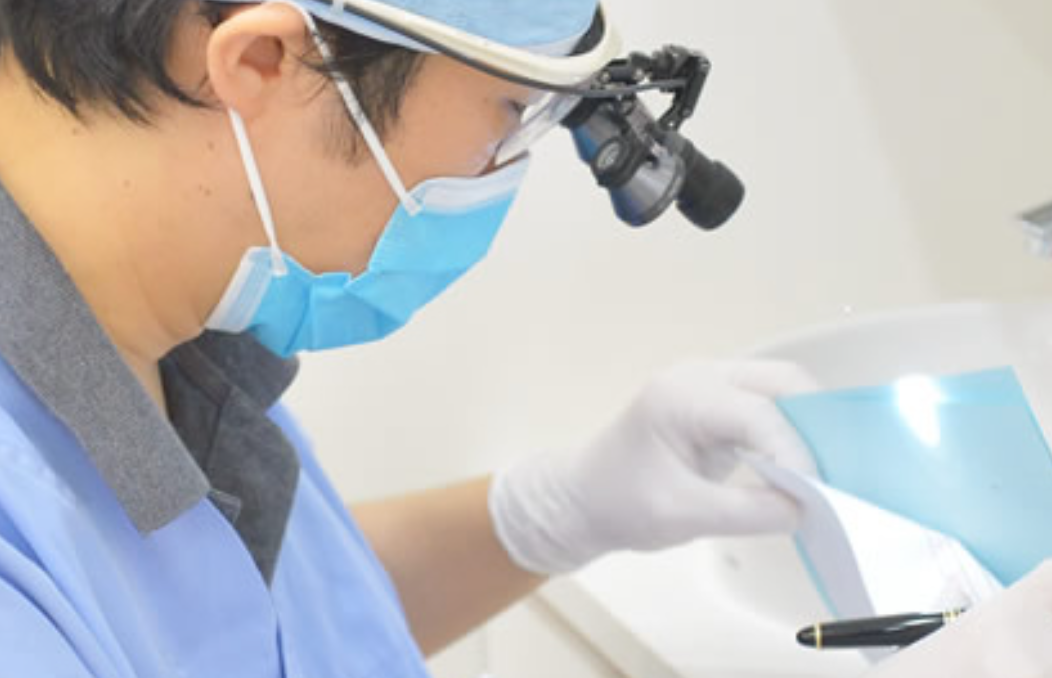 高度な口腔外科治療と専門医の豊富な経験で難症例にも対応