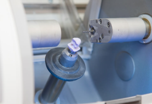 短期間で精密な治療が可能です