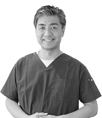 院長の宮下  晃彦