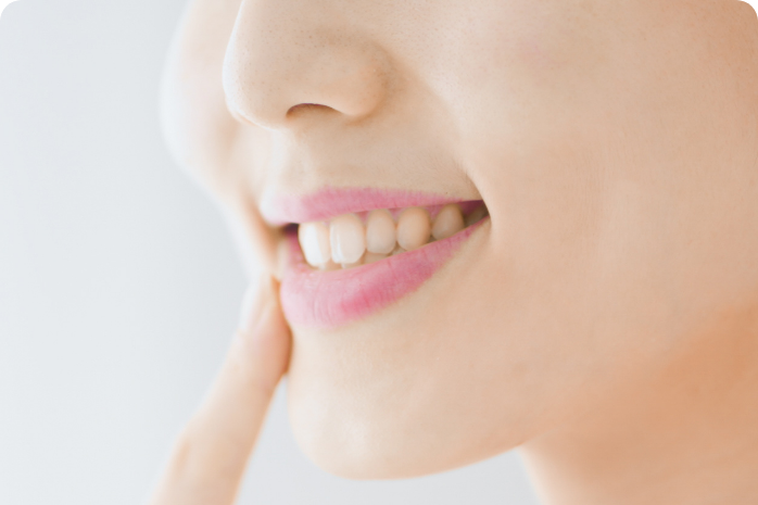 顎の位置を調整します