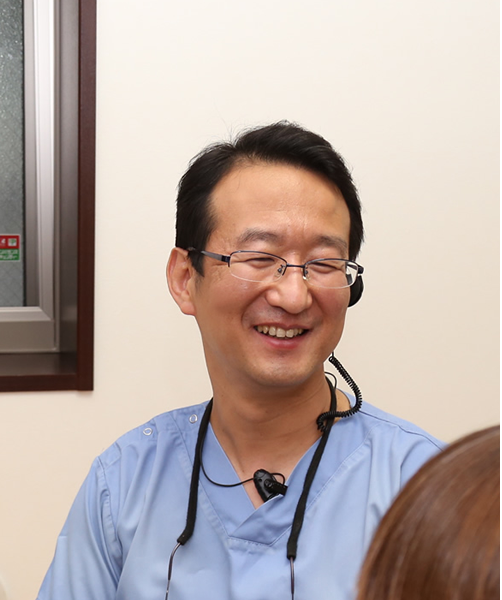 院長の清水 宏康