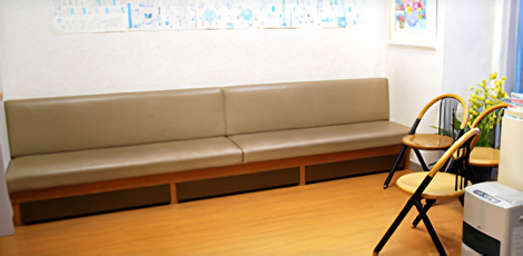 【土曜も19時まで診療】矯正歯科・審美歯科・小児歯科はじめ幅広く診療を行う辛島歯科クリニック