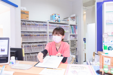 【伊丹駅から徒歩5分】できるだけ削らず・痛みを抑えた治療に取り組む西口歯科クリニック