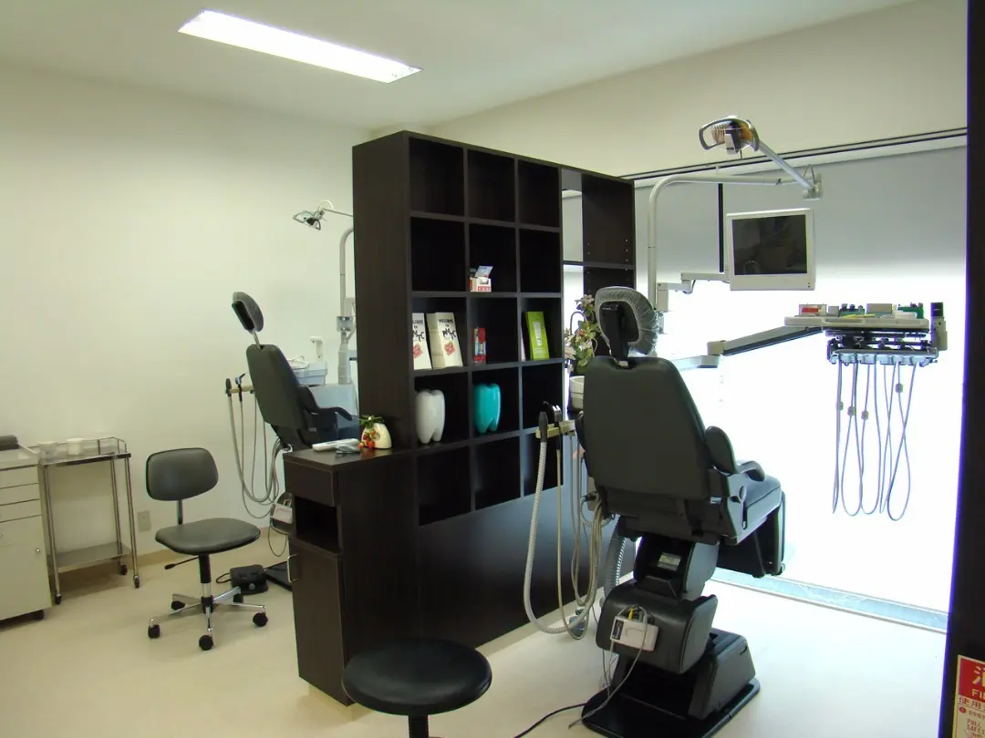 患者様のニーズに合わせ、歯を削らず神経を残し歯を抜かない治療を心がけています