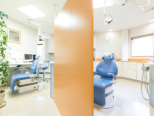【福知山駅徒歩7分】歯周病治療に力を入れる上田歯科クリニック