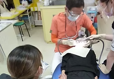 ①診療の様子②レントゲン③研磨剤