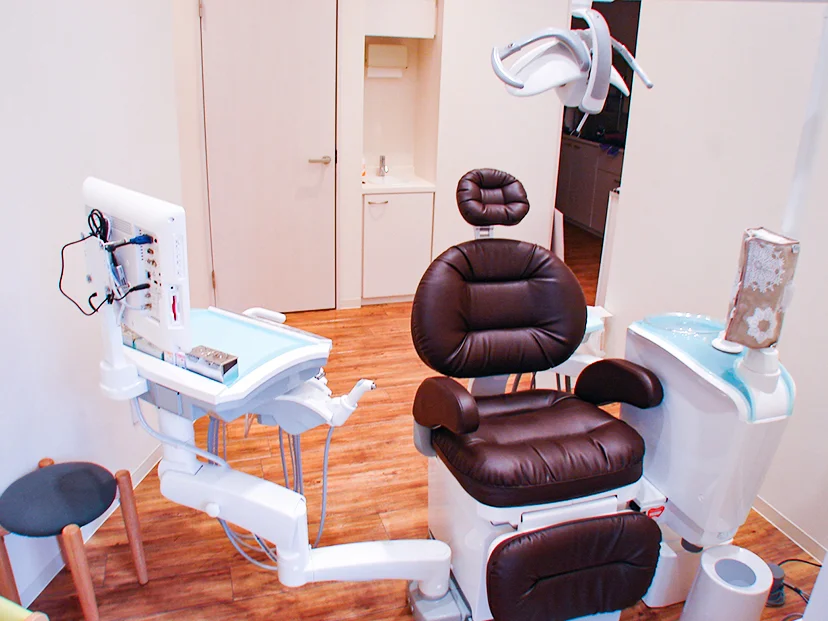 患者様とともにお口の健康を守る診療を提供します