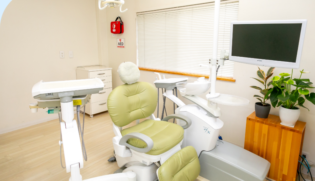 ①津田歯科医院②完全個室の治療室③清潔な医療環境