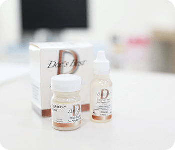 高い殺菌効果が持続し、歯根の病気にも有効なため、長期的に見て非常に優れた治療方法となります