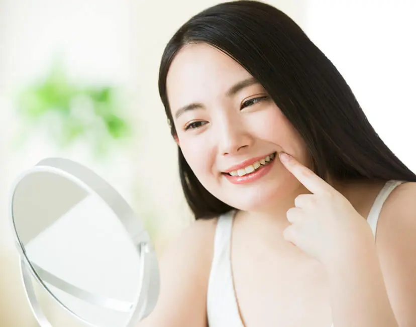 患者様一人ひとりの口腔内環境に合わせた自費診療で、短期間で健康な歯肉を取り戻す