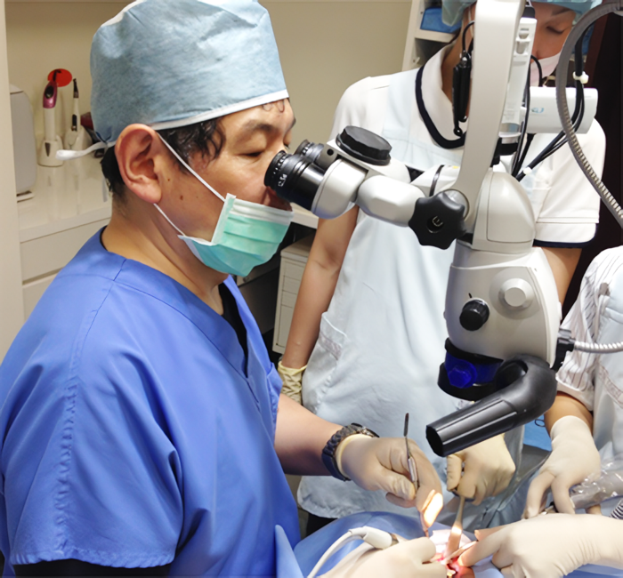 歯科用CTやマイクロスコープを用いての治療もできます