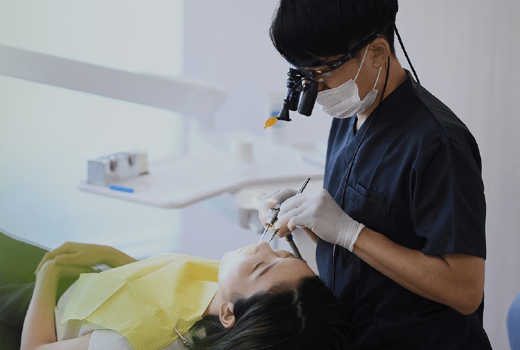 見えにくい虫歯も的確に捉える診療体制