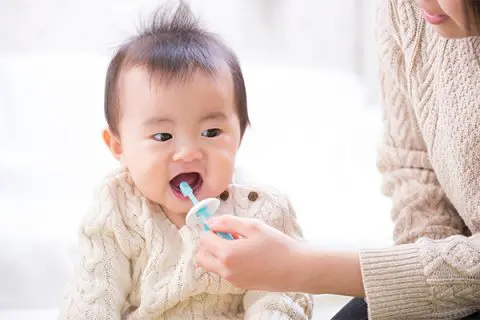 日々のケアを大切にし、定期的に歯科医院に通うことで、健康な歯を育てていくことができます。