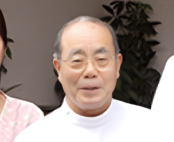 理事長の柏木 勝