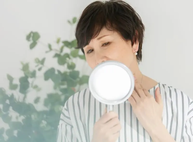 「歯が抜けた」「入れ歯が合わずつらい」とお悩みの患者様に、適切な治療選択肢を提案しています