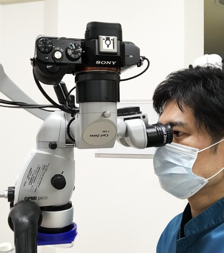 ①院長②待合室③マイクロスコープ