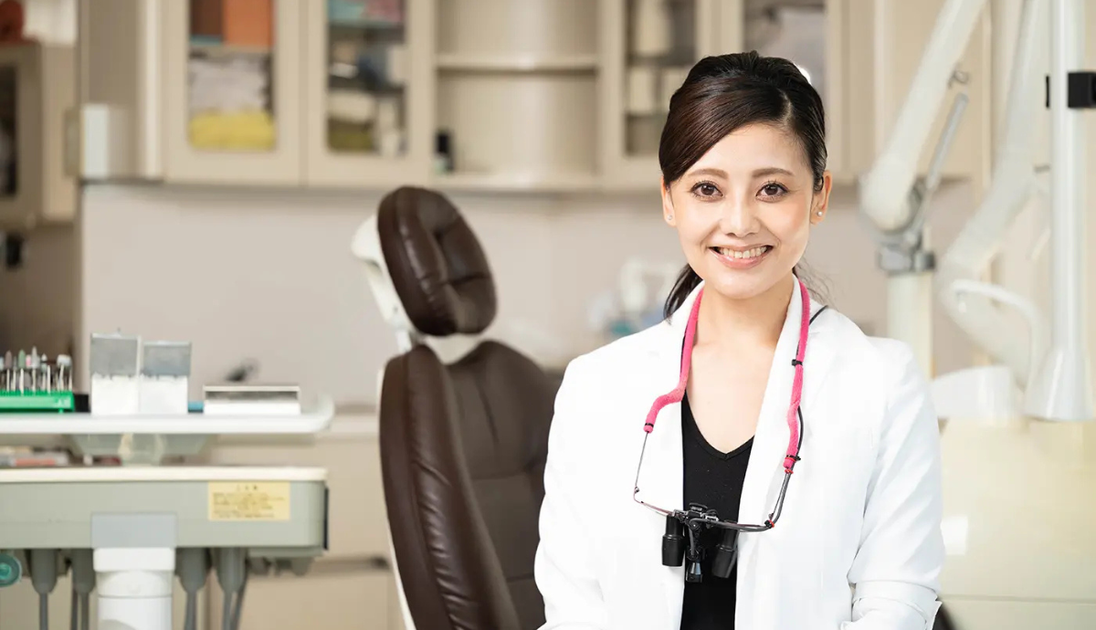 副院長の小川 衣里子先生