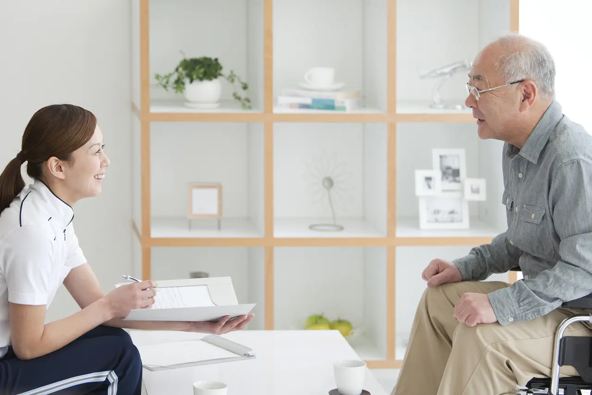 ご自宅・施設で受けられる丁寧な口腔ケア