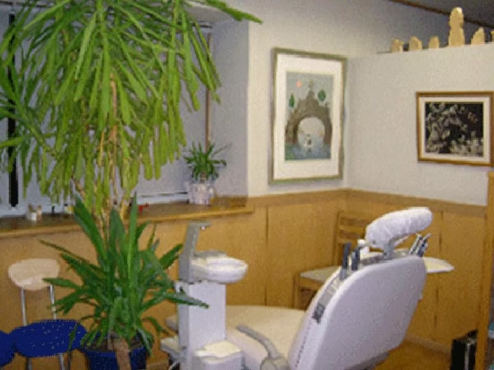 ①診療室②待合室③玄関